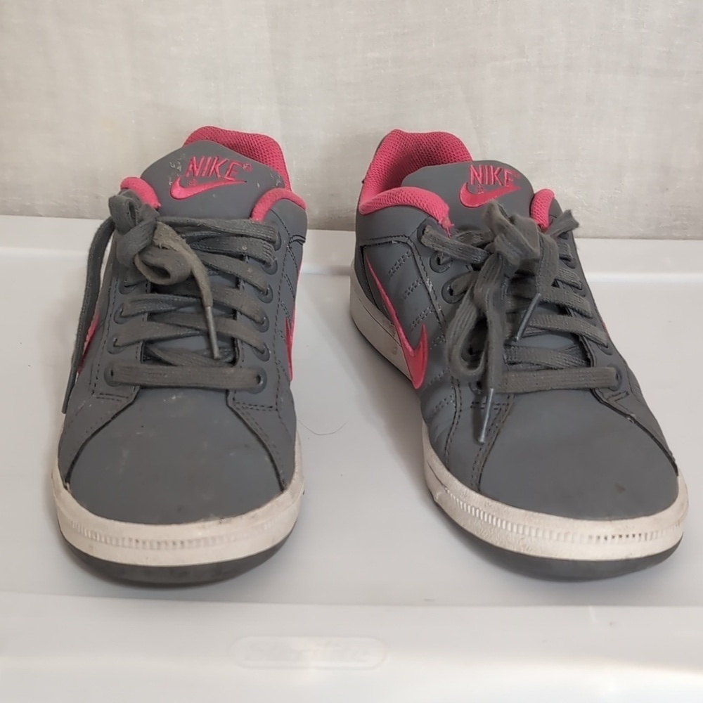 Nike Women's Court Tradition II Gray Pink Lace-Up Sneaker Size 7.5 - Picture 3 of 7